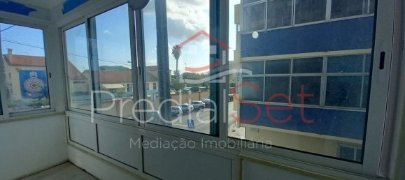 4 bedrooms Apartment in Almada, Portugal No. 87367 24