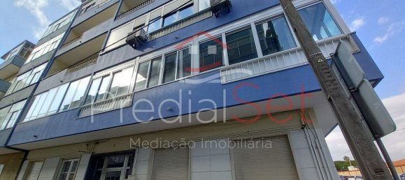 4 bedrooms Apartment in Almada, Portugal No. 87367 42