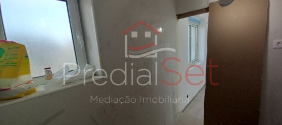 4 bedrooms Apartment in Almada, Portugal No. 87367 33