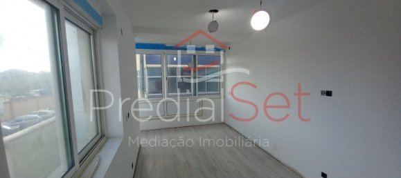 4 bedrooms Apartment in Almada, Portugal No. 87367 28