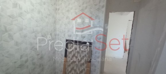 4 bedrooms Apartment in Almada, Portugal No. 87367 19