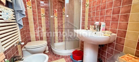 Apartamento de 2 dormitorios en Tivoli, Italy No. 213102 14