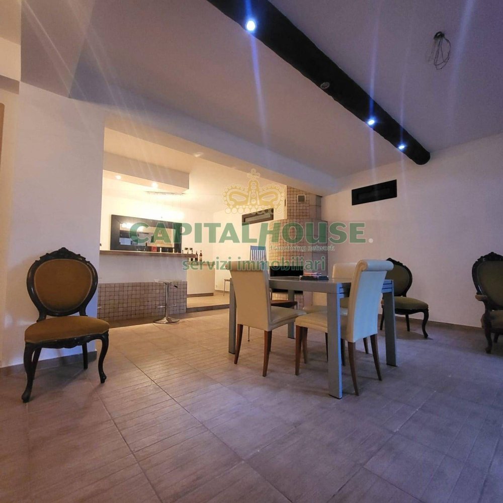 6 rooms Villa in Pratola Serra, Italy No. 274252