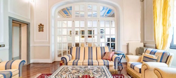 Дом с 22 комнатами в Флоренция, Италия № 140193 2