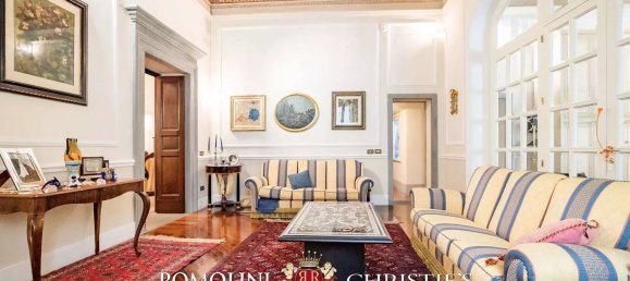 Дом с 22 комнатами в Флоренция, Италия № 140193 3