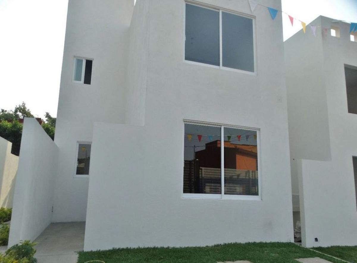 Casa de 3 dormitorios en Morelos, Mexico No. 160410