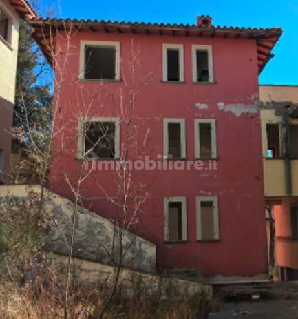 50 bedrooms House in Nocera Umbra, Italy No. 268274