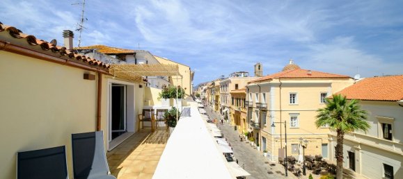 3 Schlafzimmer Penthouse in Olbia, Italy, Nr. 332802 4