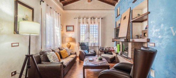 3 bedrooms Villa in Cerveteri, Italy No. 370275 10