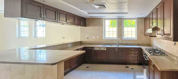 Villa T4 em Jumeirah Park, UAE N.º 94436 6