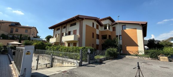 Квартира с 2 комнатами в Монтикьяри, Италия № 261502 40