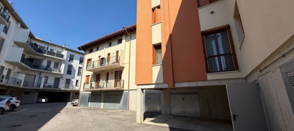 Квартира с 2 комнатами в Монтикьяри, Италия № 261502 42