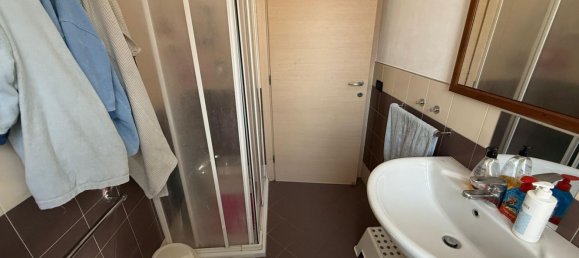 Квартира с 2 комнатами в Монтикьяри, Италия № 261502 34