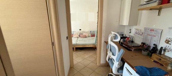 Квартира с 2 комнатами в Монтикьяри, Италия № 261502 31