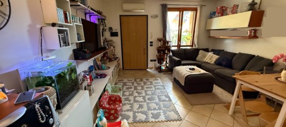 Квартира с 2 комнатами в Монтикьяри, Италия № 261502 21