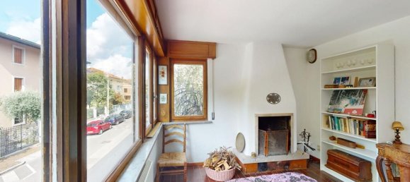 Casa de 5 divisões em Udine, Italy N.º 150120 11