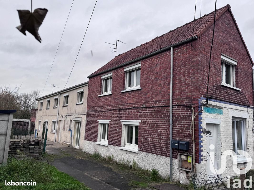 11 rooms House in Oignies, France No. 53104