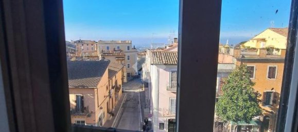 2غرفة شقة في Albano Laziale, Italy رقم 38134 10