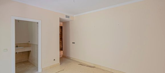 2 bedrooms Apartment in Malaga, Spain No. 175370 20