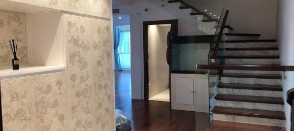 4 bedrooms Penthouse in District 7, Vietnam No. 10191 3