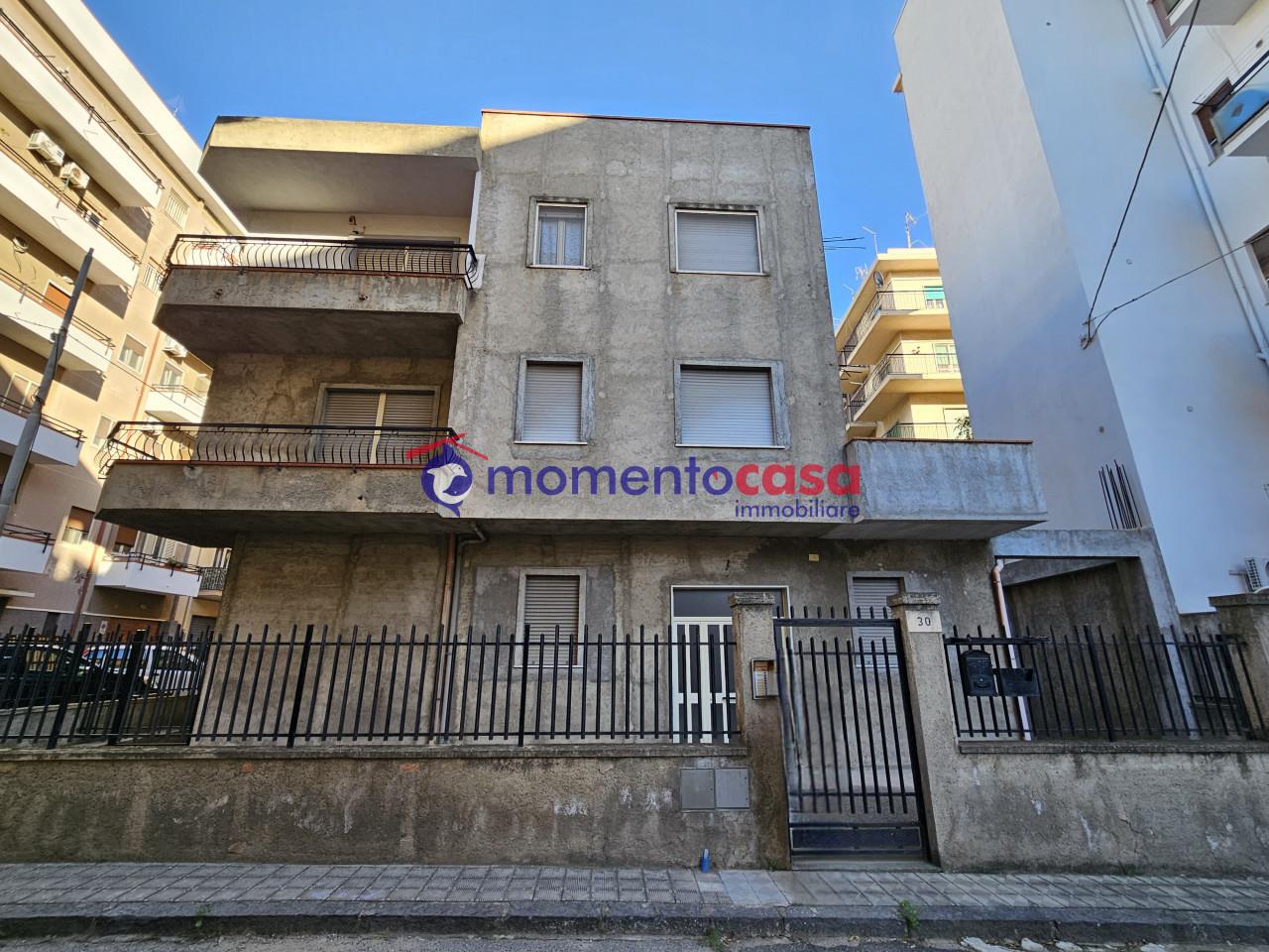 11-Zimmer Haus in Reggio Calabria, Italy, Nr. 177637