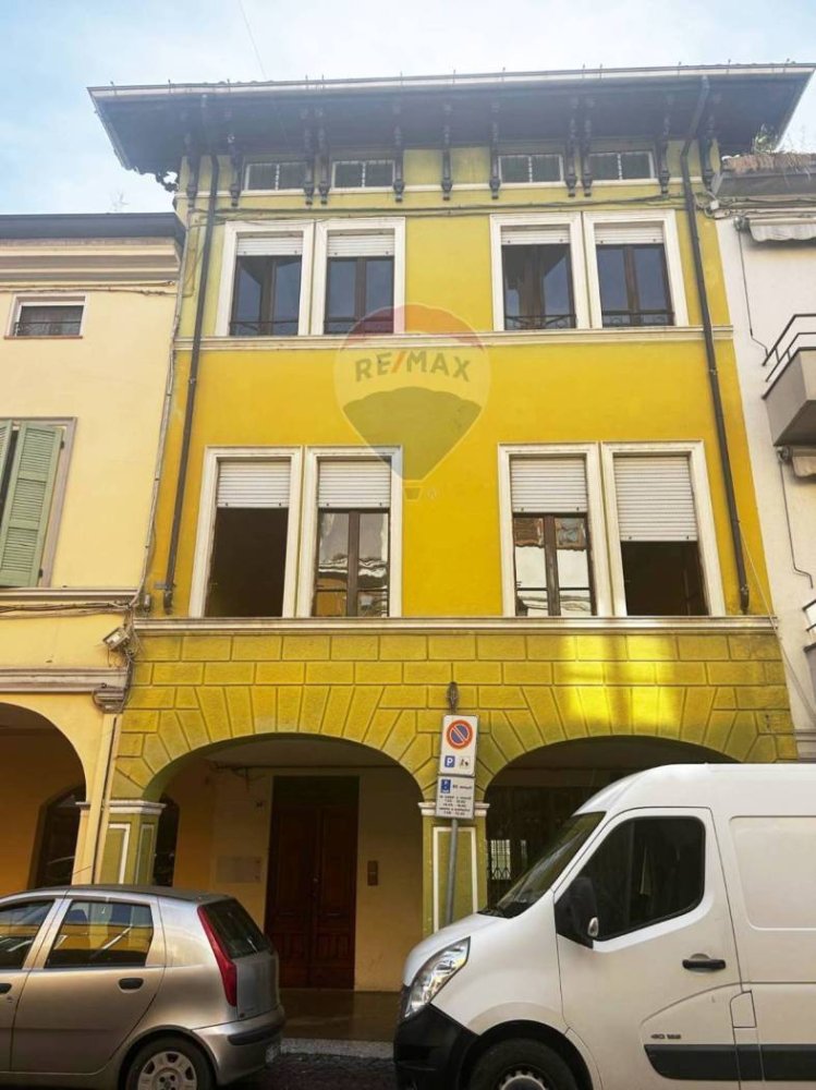 2 bedrooms Apartment in San Secondo Parmense, Italy No. 281822