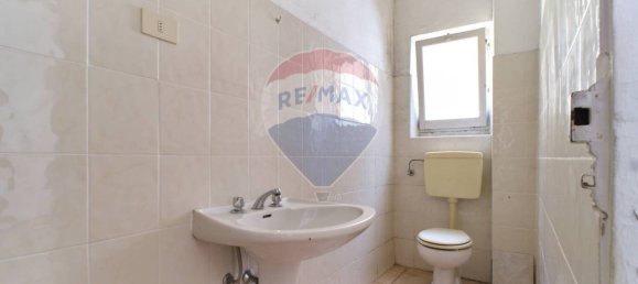 2 bedrooms Apartment in San Secondo Parmense, Italy No. 281822 5