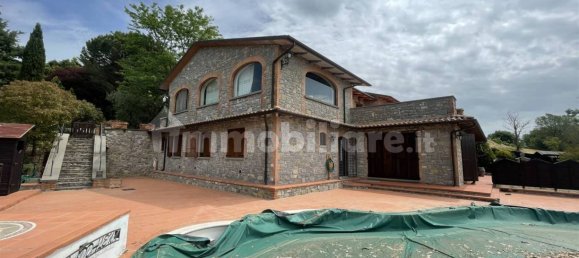 5 bedrooms Villa in Tuoro sul Trasimeno, Italy No. 89473 9