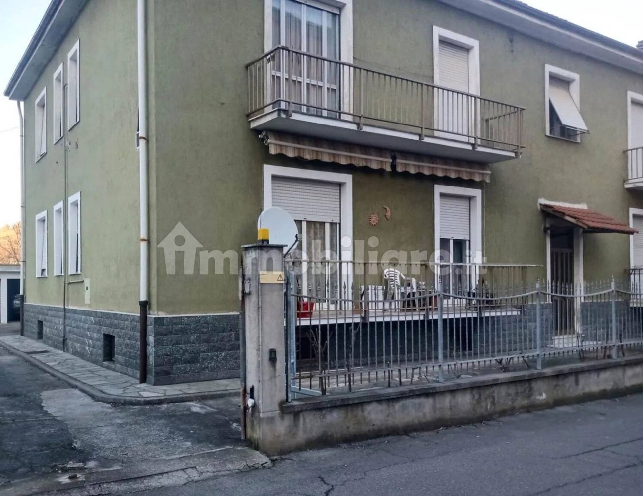 Apartamento T5 em Cairo Montenotte, Italy N.º 94970