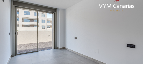 3 Schlafzimmer Wohnung in El Medano, Spain, Nr. 15235 17