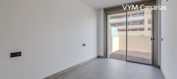 3 Schlafzimmer Wohnung in El Medano, Spain, Nr. 15235 14