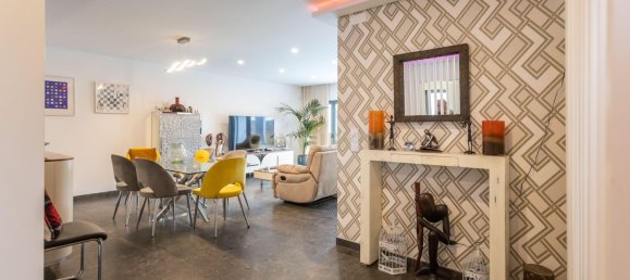 4 bedrooms Villa in Almada, Portugal No. 103683 9