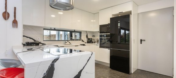 4 bedrooms Villa in Almada, Portugal No. 103683 20