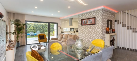 4 bedrooms Villa in Almada, Portugal No. 103683 15