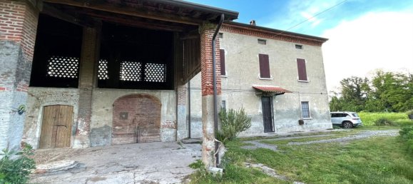 6 rooms House in Soncino, Italy No. 82325 13