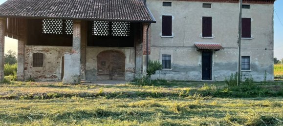 6 rooms House in Soncino, Italy No. 82325 41