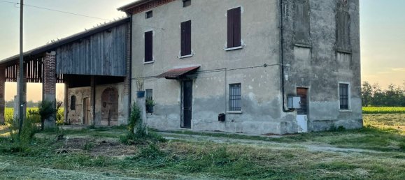 6 rooms House in Soncino, Italy No. 82325 45