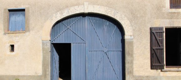 4 bedrooms House in Couture-d'Argenson, France No. 99405 8