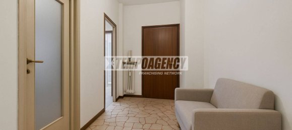 3 bedrooms Apartment in Milan, Italy No. 338891 7