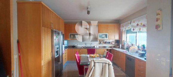 Дом с 4 спальнями в Castelo da Maia, Португалия № 118414 14