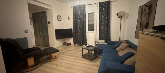 5 rooms Apartment in Conegliano, Italy No. 160341 6