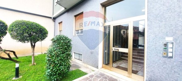 2 غرف نوم شقة في Monza, Italy رقم 53667 15