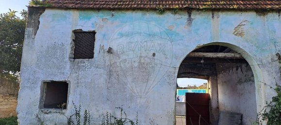 1 bedroom House in Febres, Portugal No. 32180 6