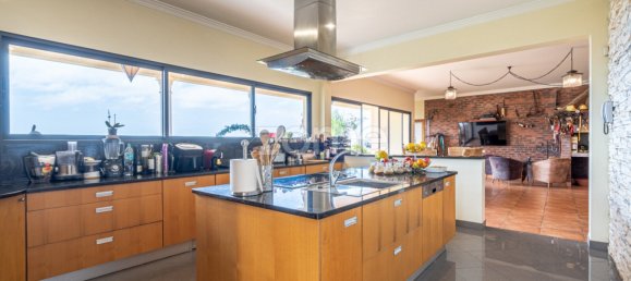 4 غرف نوم فيلا في Funchal, Portugal رقم 139989 42