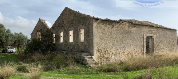 Casa de 10 habitaciónes en Noto, Italy No. 234976 8
