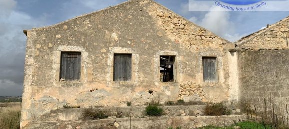 Casa de 10 habitaciónes en Noto, Italy No. 234976 35