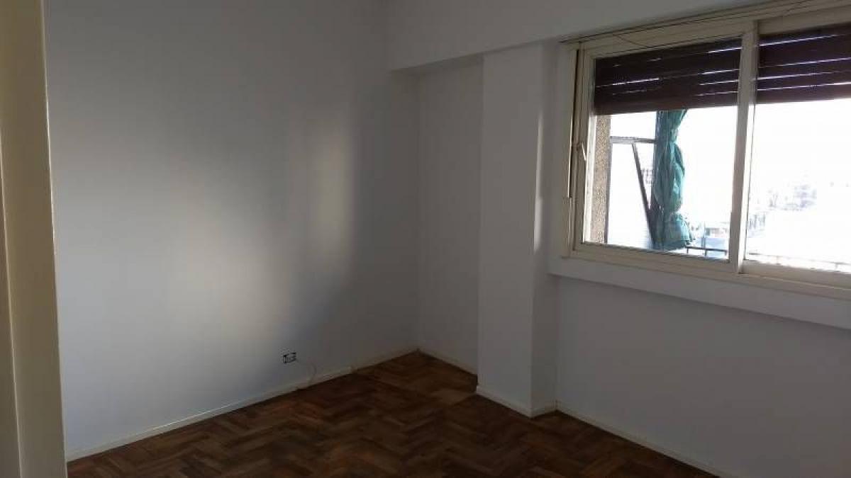 Studio in Buenos Aires, Argentina No. 80223