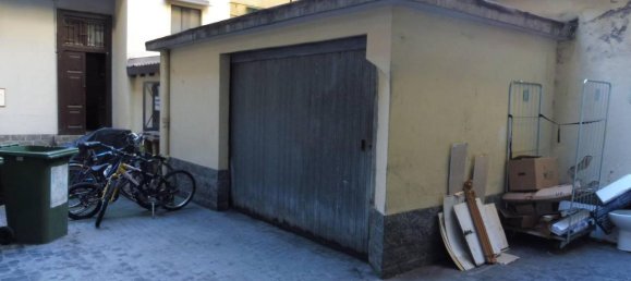 1 room Parking in Milan, Italy No. 241384 5
