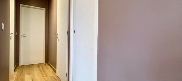 5 bedrooms House in Zuytpeene, France No. 154040 5