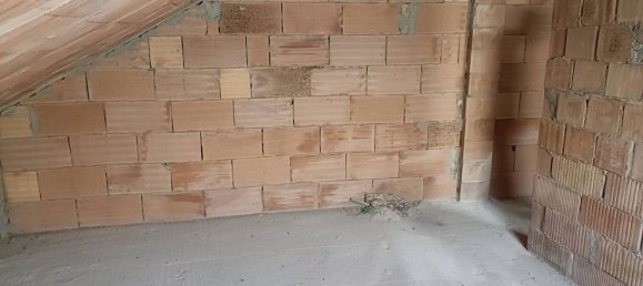 2-salle Appartement à Fabriano, Italy No. 136214 16